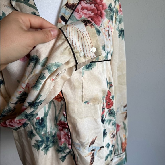 Zara Basic Cream Floral Bird Print Sleek Long Sleeve Sleep Top Womens L Basic - Picture 3 of 5